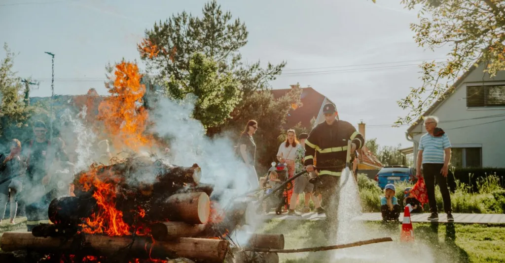 formation à la sécurité incendie pour apprendre les gestes essentiels et prévenir les risques d'incendie en milieu professionnel et domestique.